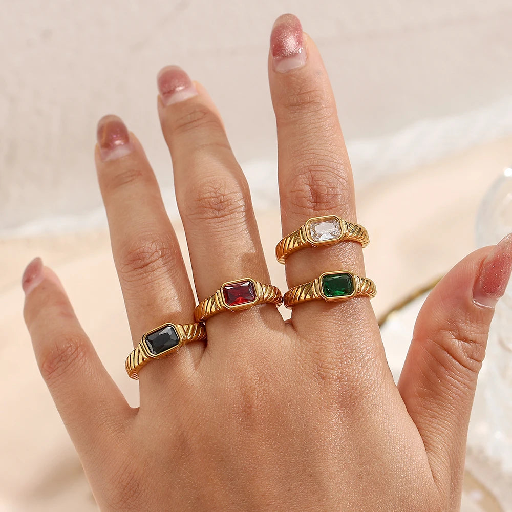 Zarter Zirkonia-Ring