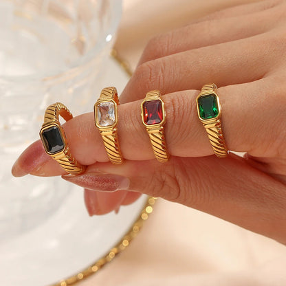 Zarter Zirkonia-Ring